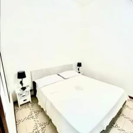 Casa Vacanze I Gabbiani Giardini Naxos Holiday home *